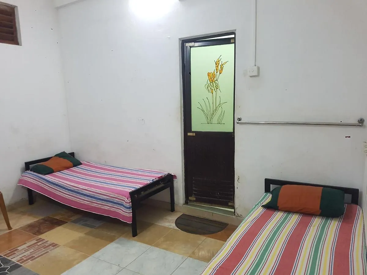 Capsule hotel Kli Guest House & Lodge Colombo Sri Lanka